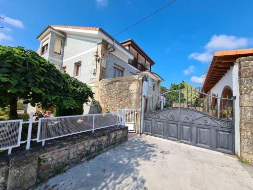 Quijano House | Gran casa rural con Finca de 4000 m2