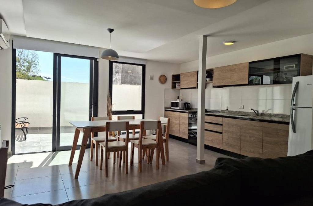 Villa Carlos Paz Apartment | Gran Duplex Paseo Quattro 22 (centrico) - Cochera + Pileta
