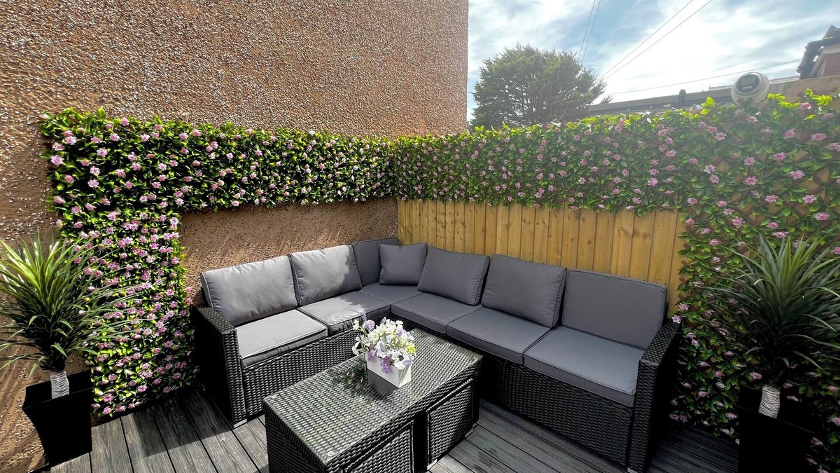 North Shore Apartment | Granada Apartments Holmfield Rd flat 1 ground floor