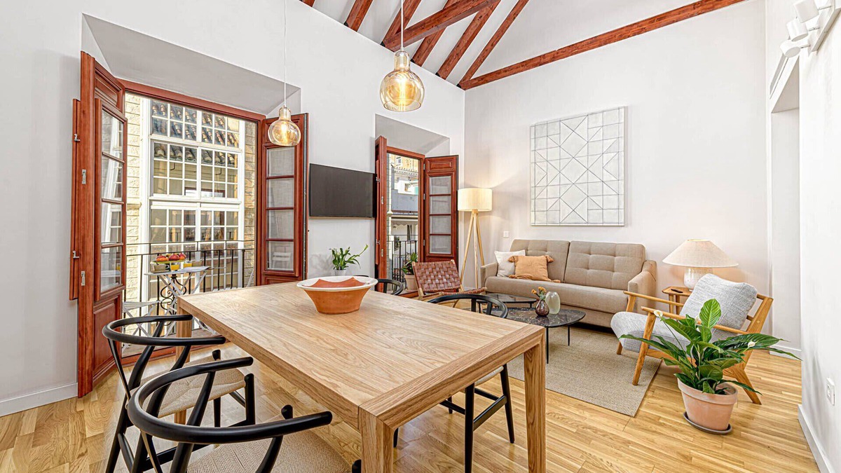Centro Apartment | Granados - Holiday apartment Malaga City
