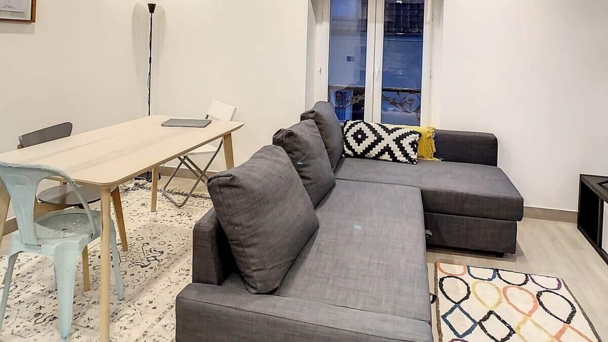 Presles Apartment | Grand Appart Duplex gare centre ville cosy 4 pers