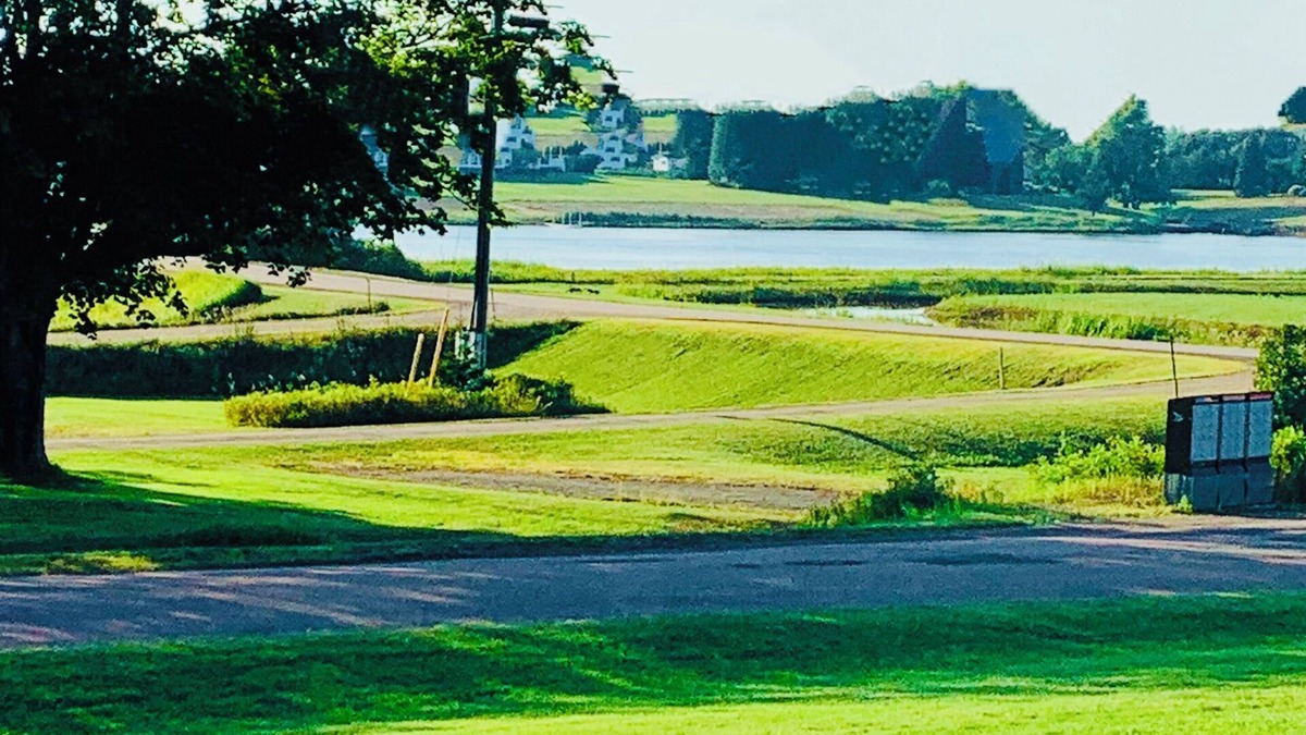 Grand Barachois Apartment | Grand-Barachois 2 bdrm suite * w/pool * on coast road between Shediac/Cap Pele