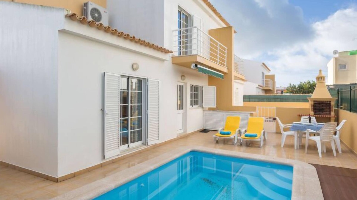 Pera House | Grand Beach Hit by Interhome