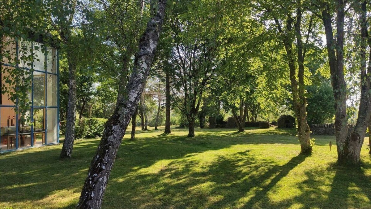 Saxi-Bourdon Bed & Breakfast | Grand Gîte de 50 Lits, en Pleine Campagne, Gestion Libre ou Pension Complète