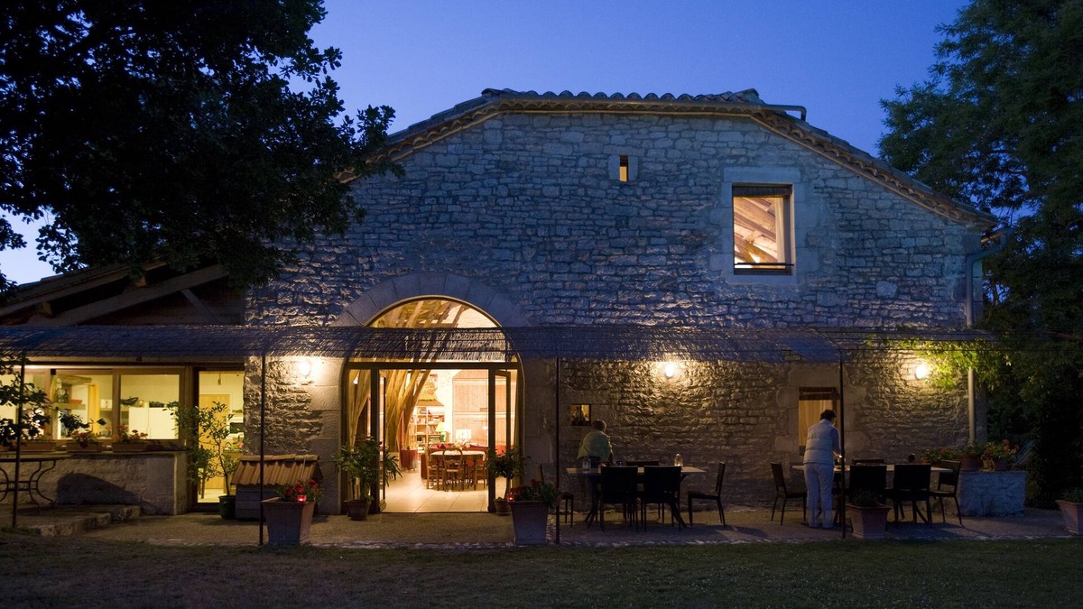 Lalbenque House | Grand Gîte de Charme dans le Lot - Jacuzzi, Piscine & Truffles - 14 pers.