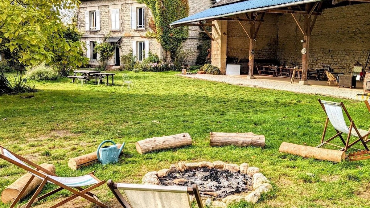 Chivres-Val Cabin | Grand Gîte en Pleine Nature