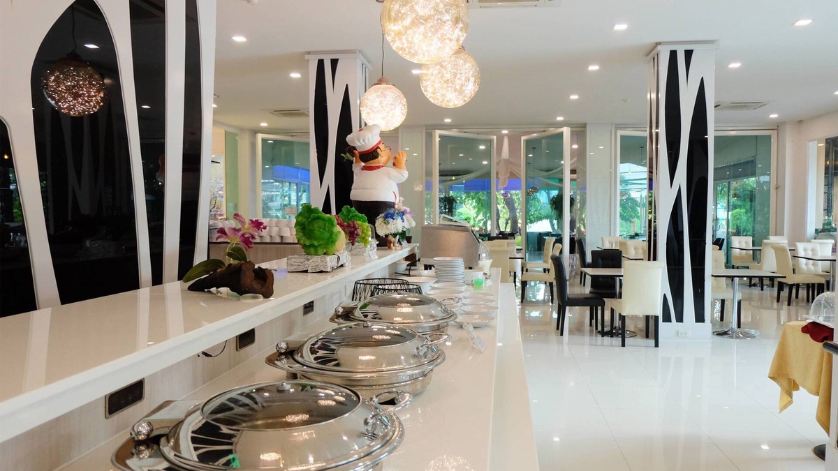 Nakhon Sawan Hotel | Grand Hill Resort and Spa