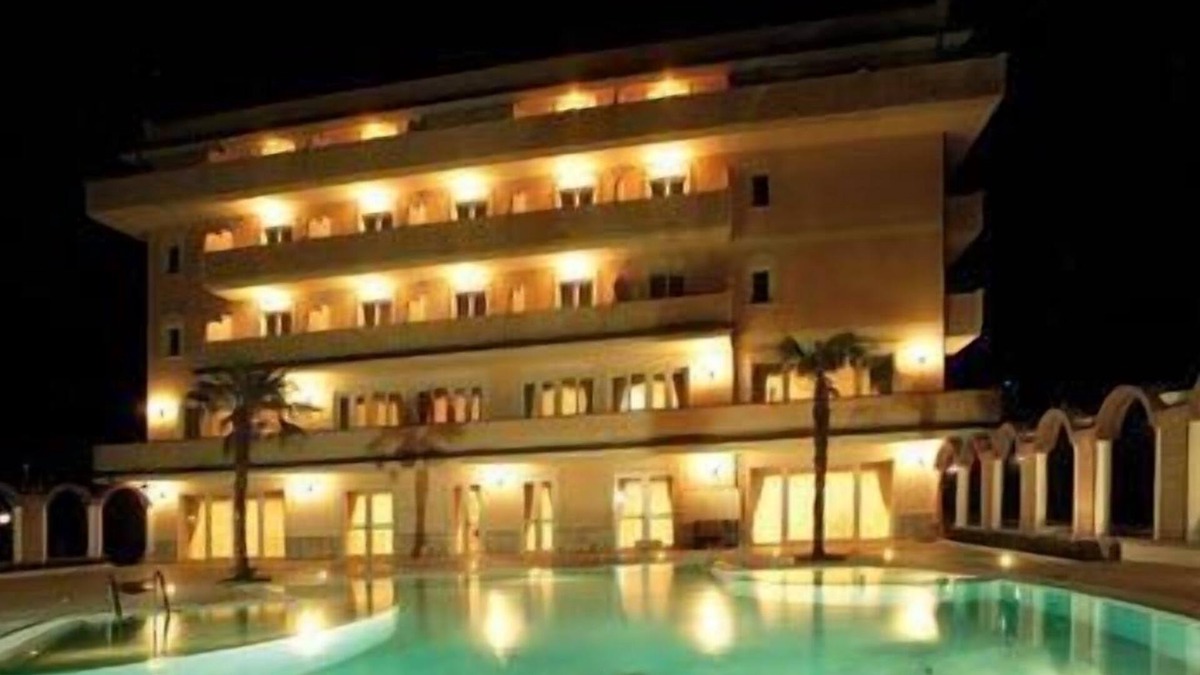 Atena Lucana Hotel | Grand Hotel Osman
