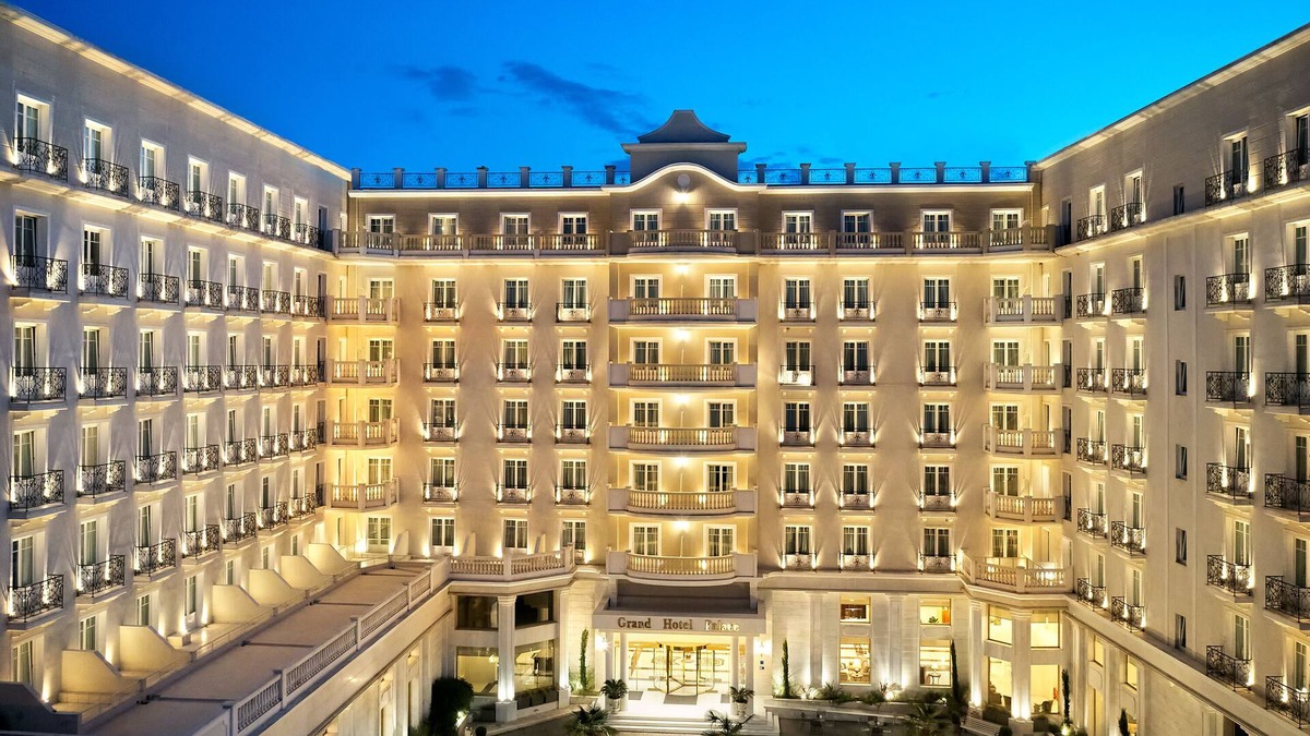 Ampelokipoi-Menemeni Hotel | Grand Hotel Palace