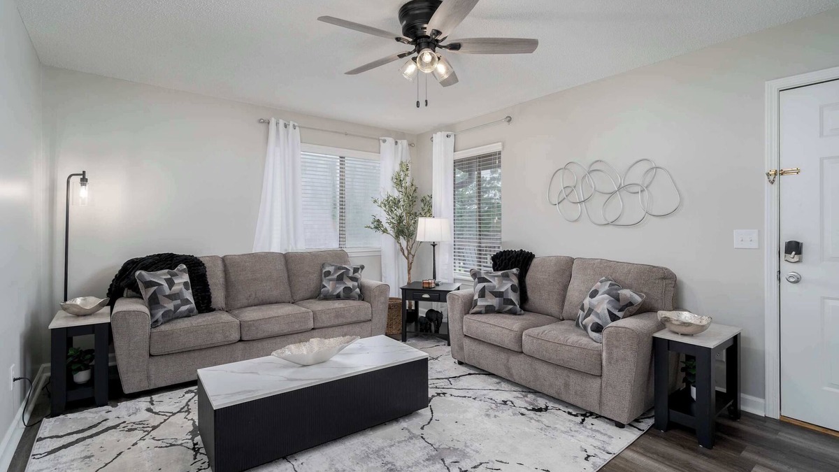 Northport Condo | Grand Lakes Condo – Renovated 2BR/1.5BA Condo | Near UA