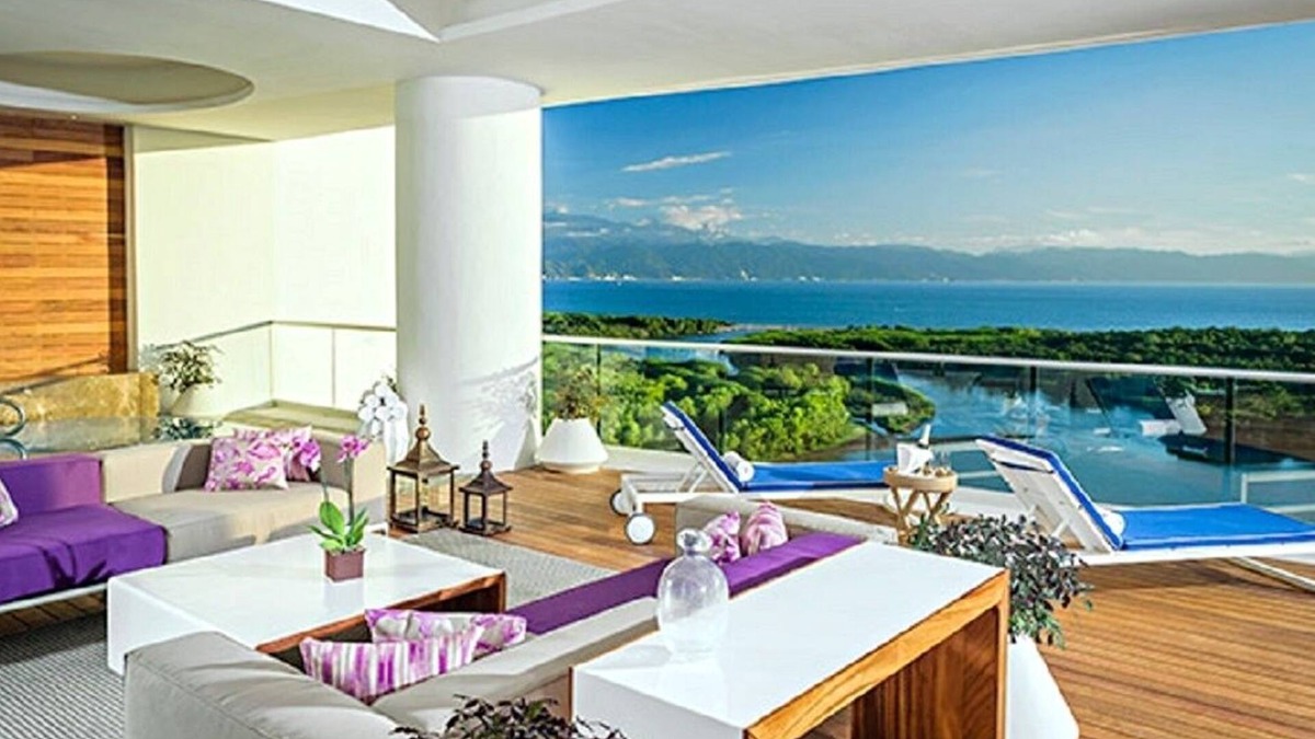 Nuevo Vallarta Resort | Grand Luxxe - 4 Bedroom Residence - Spring Break