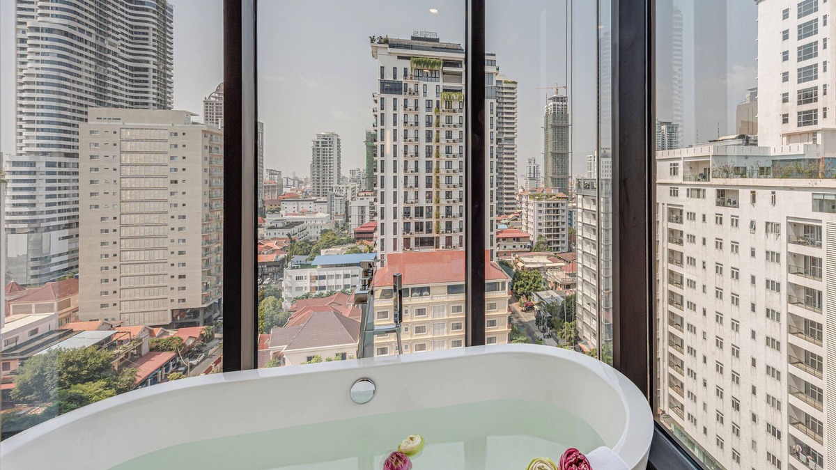 Chamkar Mon Hotel | Grand Mansion