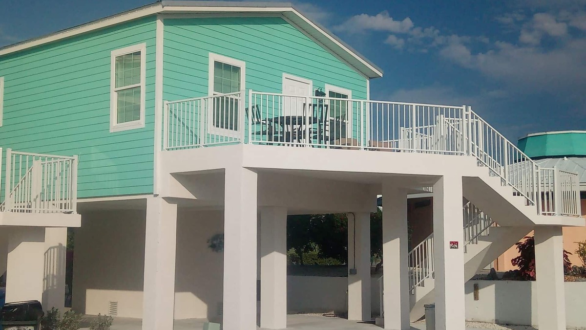 Cutthroat Harbor Estates House | Grand Opening! New Construction in Venture Out! 3 night minimum stay.