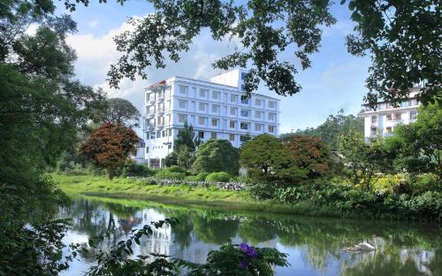 Moolakadai Hotel | Grand Plaza