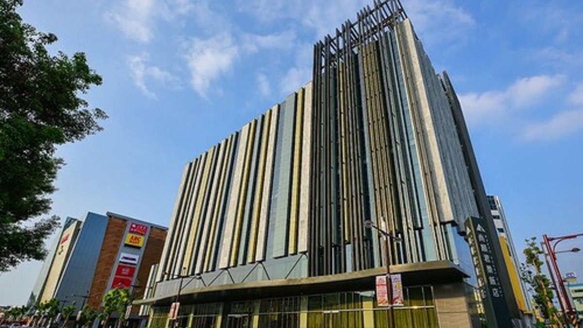 Toufen Hotel | Grand Royal Hotel
