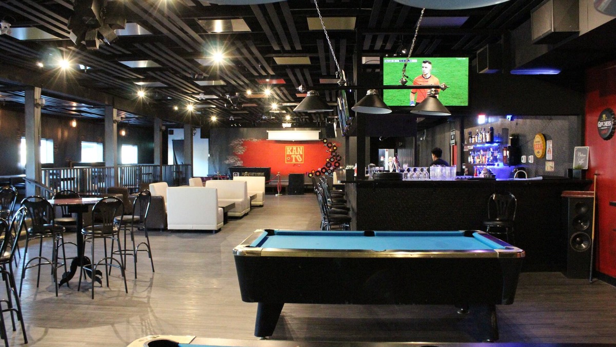 Winnipeg Hotel | Grand Royal Legacy