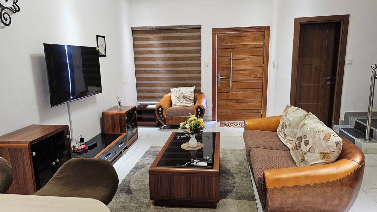 Ogombo Apartment | Grand Safira Apartments