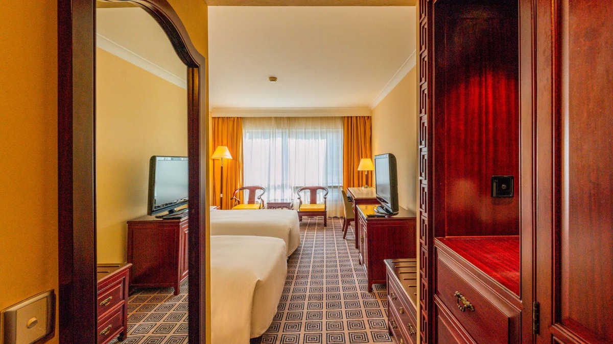 Yansha Hotel | Grand Skylight Hotel Royal