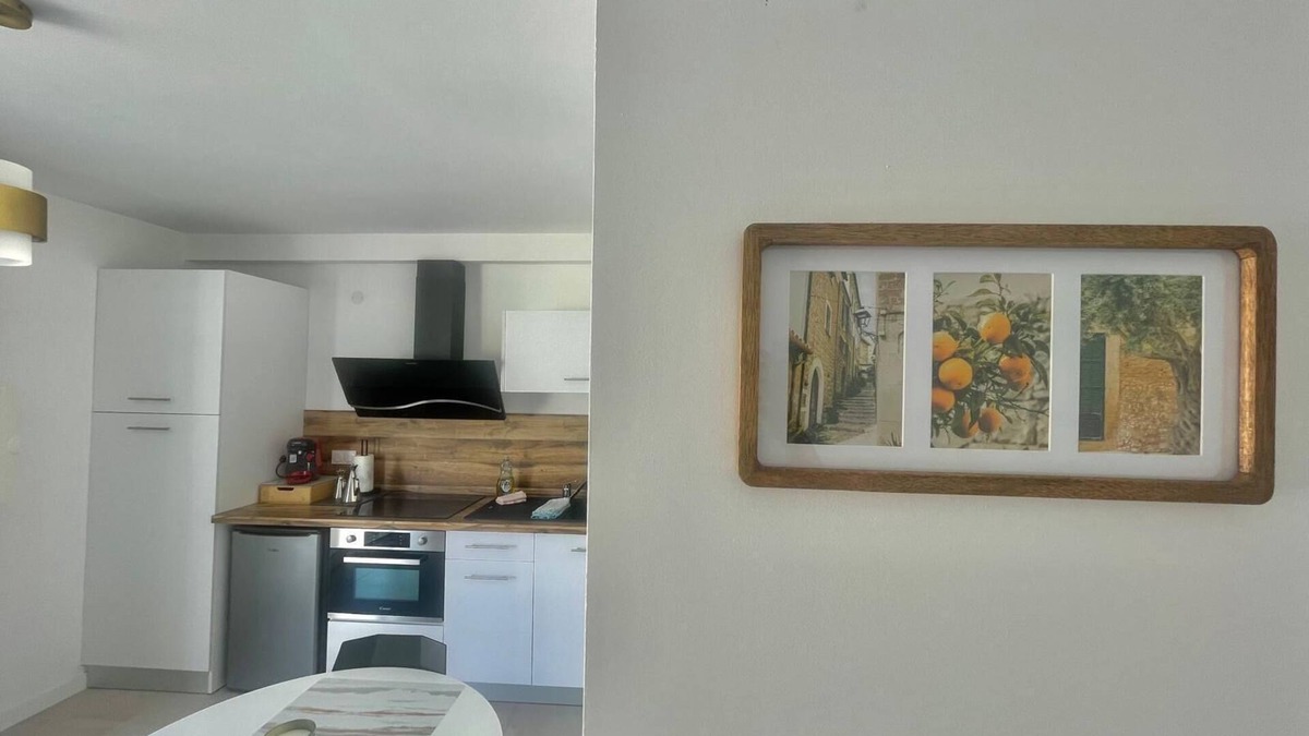 Lunel-Viel Apartment | Grand Studio Accessible Pour PMR
