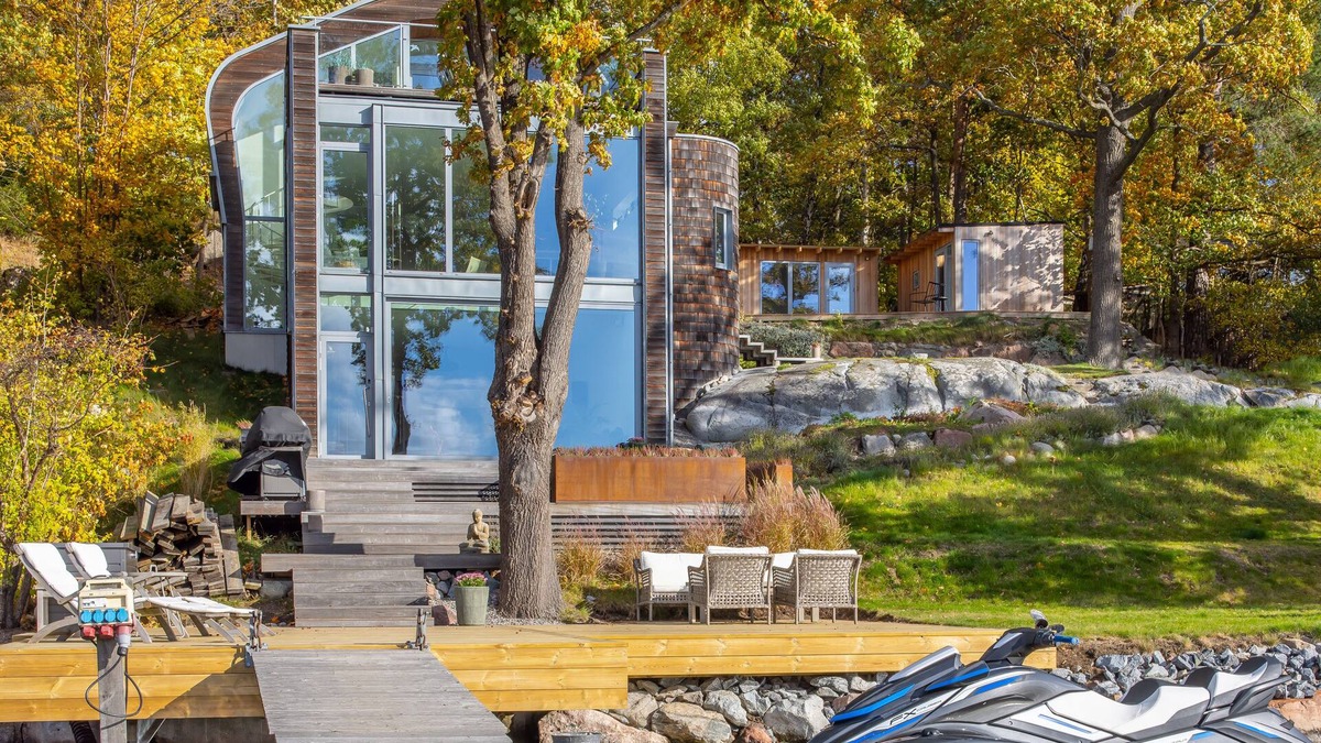 Tranholmen Villa | Grand Summer Residence