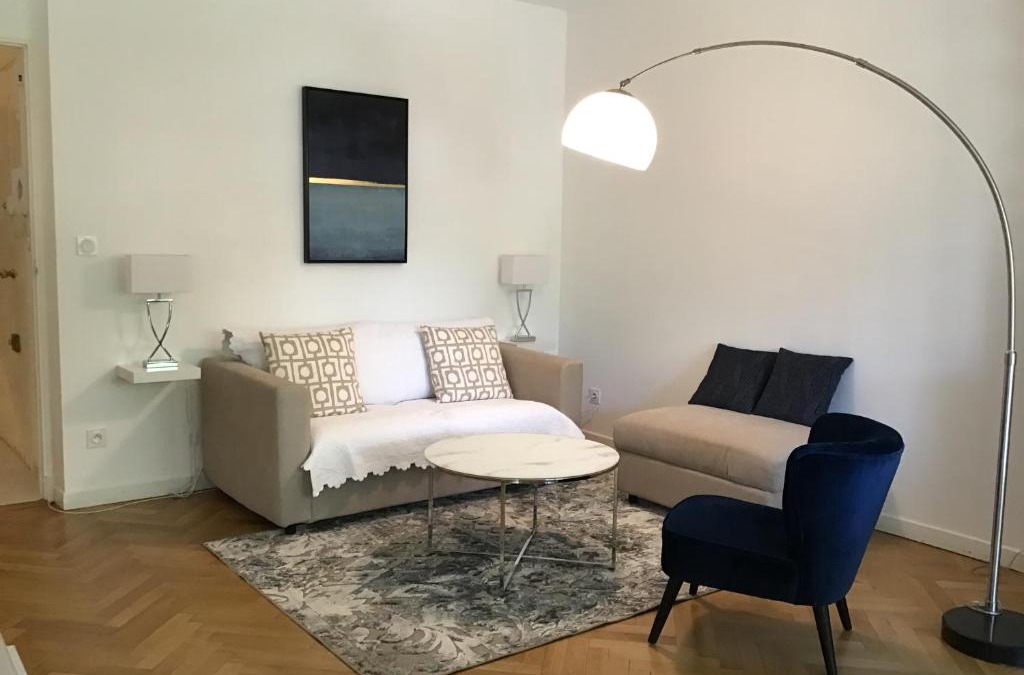 Couronne Urbaine Apartment | Grand T2 5min du centre historique D'Aix en Provence