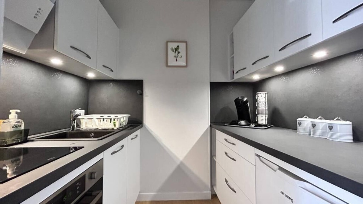 Royat Apartment | Grand T2 Cozy Avec Balcon Proche de Royatonic
