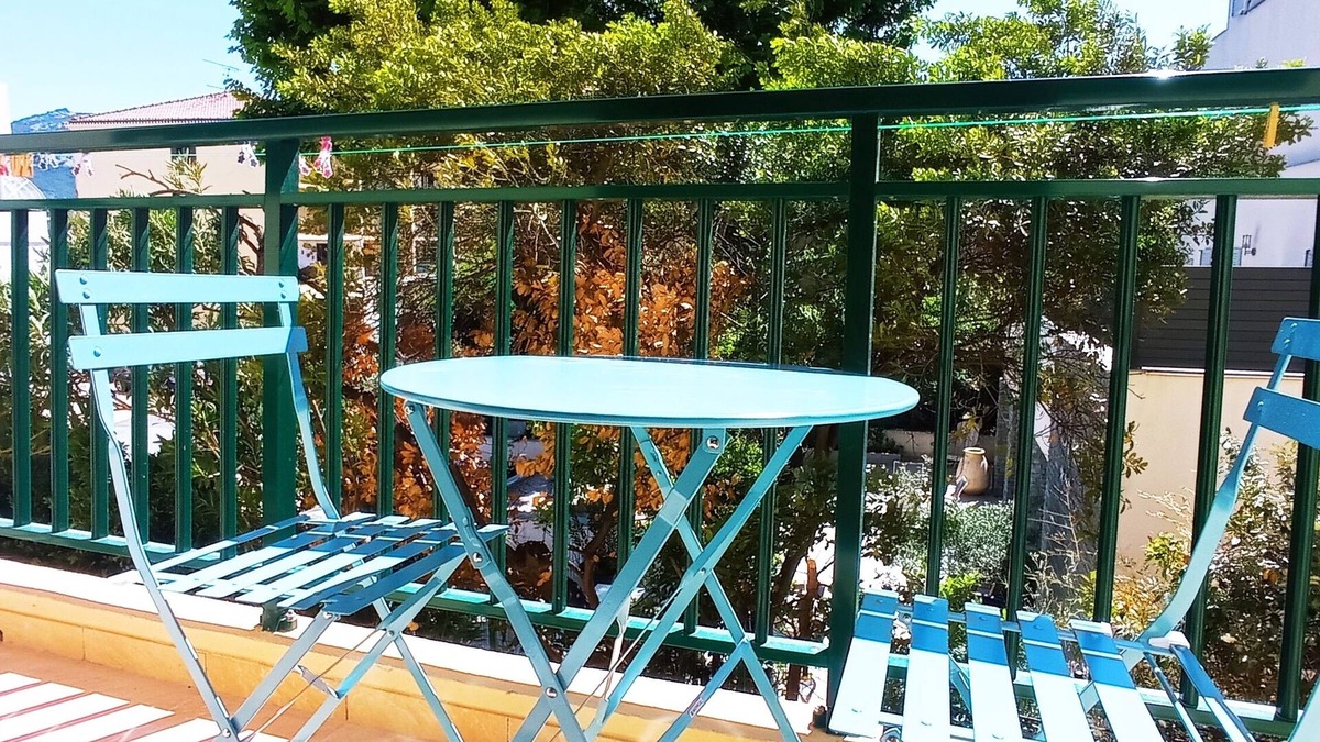 Calvi Apartment | Grand T3 Avec Terrasse Dans Résidence Calme Idéalement Située