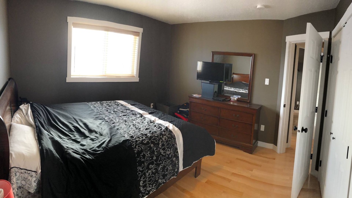 Dawson Creek House | Grand View Executive Suite