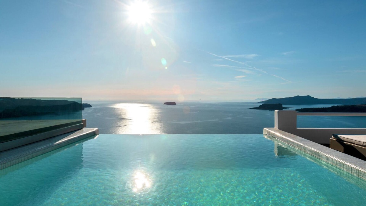 Megalochori Hotel | Grand View