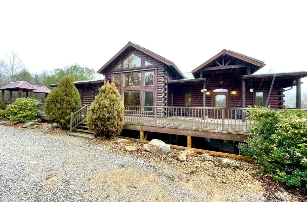 Tellico Plains House | Grand View Home with 360 Degree Mountain View