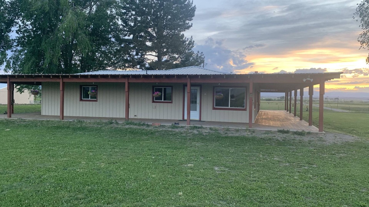 Mountain Home AFB House | Grand View Ranch House