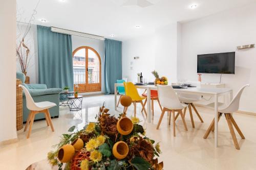 Soternes Apartment | Grand Villa Valencia - 8 min to Center by Metro