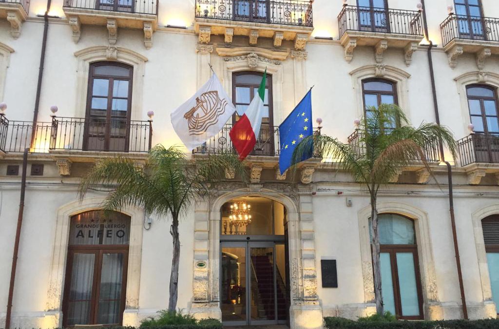 Santa Lucia Hotel | Grande Albergo Alfeo
