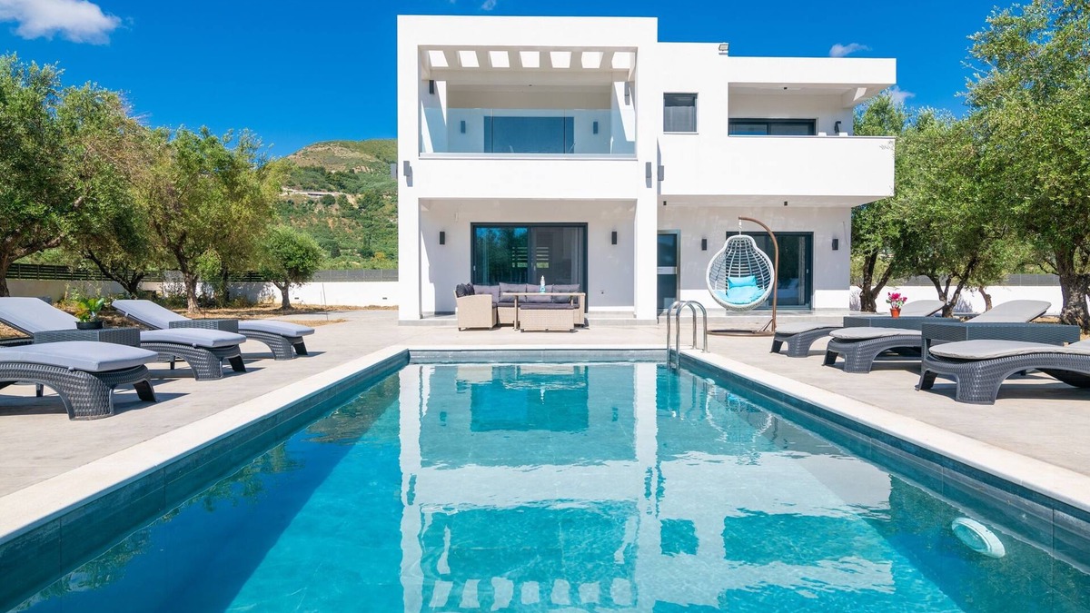 Pantokratoras Villa | Grande Amore Luxury Villa