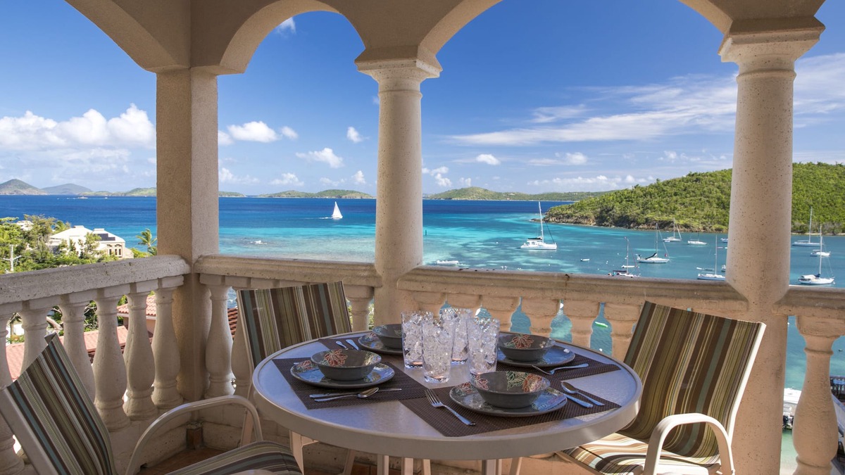 Estate Enighed Condo | Grande Bay Condo Beautiful Morning- 3 Bedroom - Wraparound Balcony- Views!