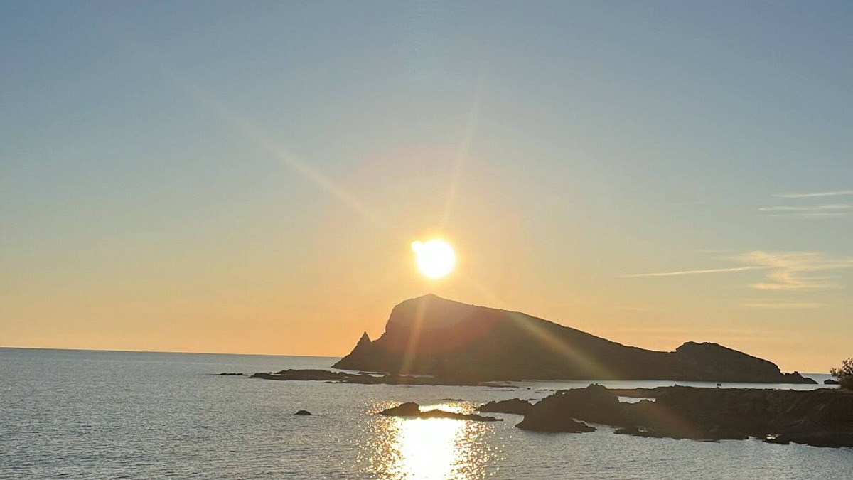 Centuri Bed & Breakfast | Grande Chambre Lumineuse Dans Pittoresque Port de Pêche