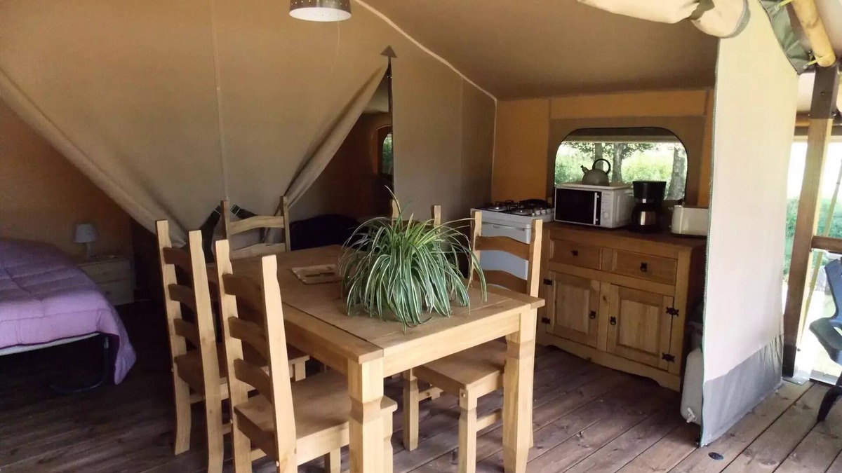 Saint-Leger-de-Fougeret House | Grande Lodge Nature et Luxe 2017 5 Personen