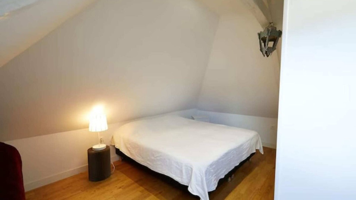 Cuverville-sur-Yeres Bed & Breakfast | Grande Maison 9 Personnes, Randonnées et Vélos