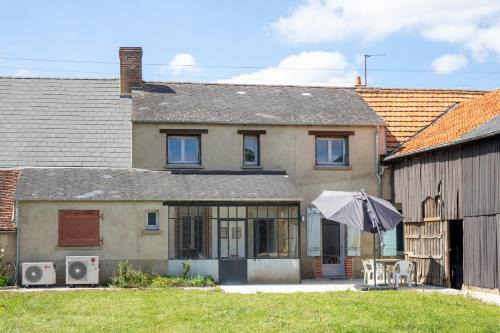 Sandillon House | Grande Maison 5 chambres proche Orléans
