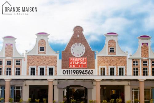 Alor Gajah House | GRANDE MAISON HOMES 2 A'Famosa Golf view Near WATERPARK l UITM l HONDA l Netflix l Self Check in
