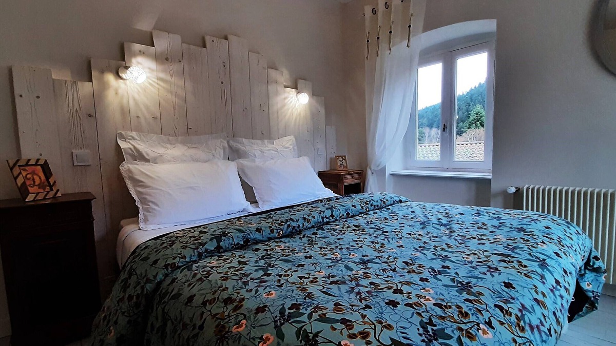 Sembadel Bed & Breakfast | Grande Ourse guest room