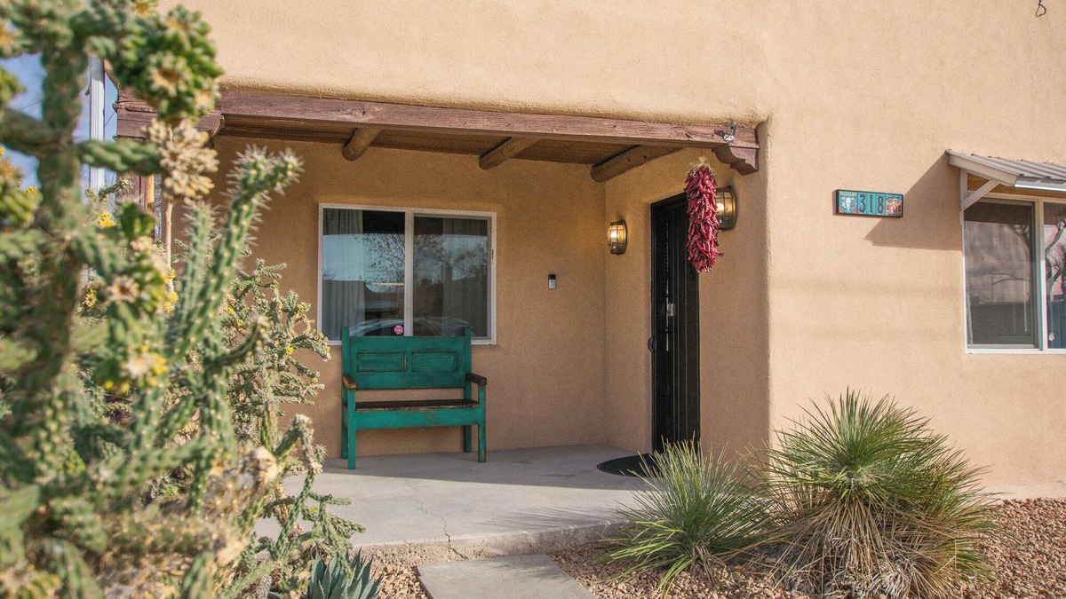 Sawmill Area House | Grandma's Old Town Adobe House! Hot Tub+Pet Friendly+No Pet Fee!