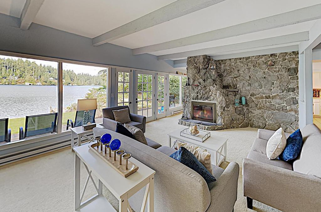 Dunes City House | Grandpa's Lake House