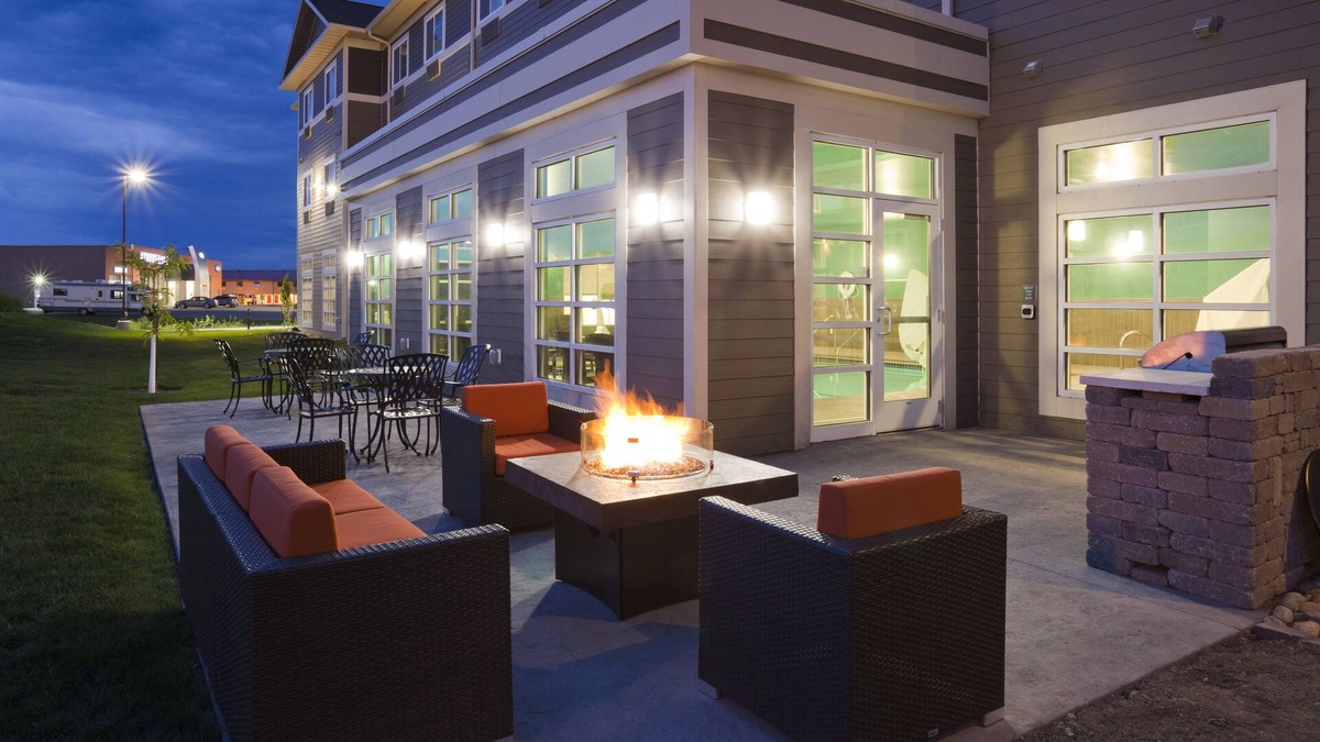 Valley City Hotel | GrandStay Hotel and Suites