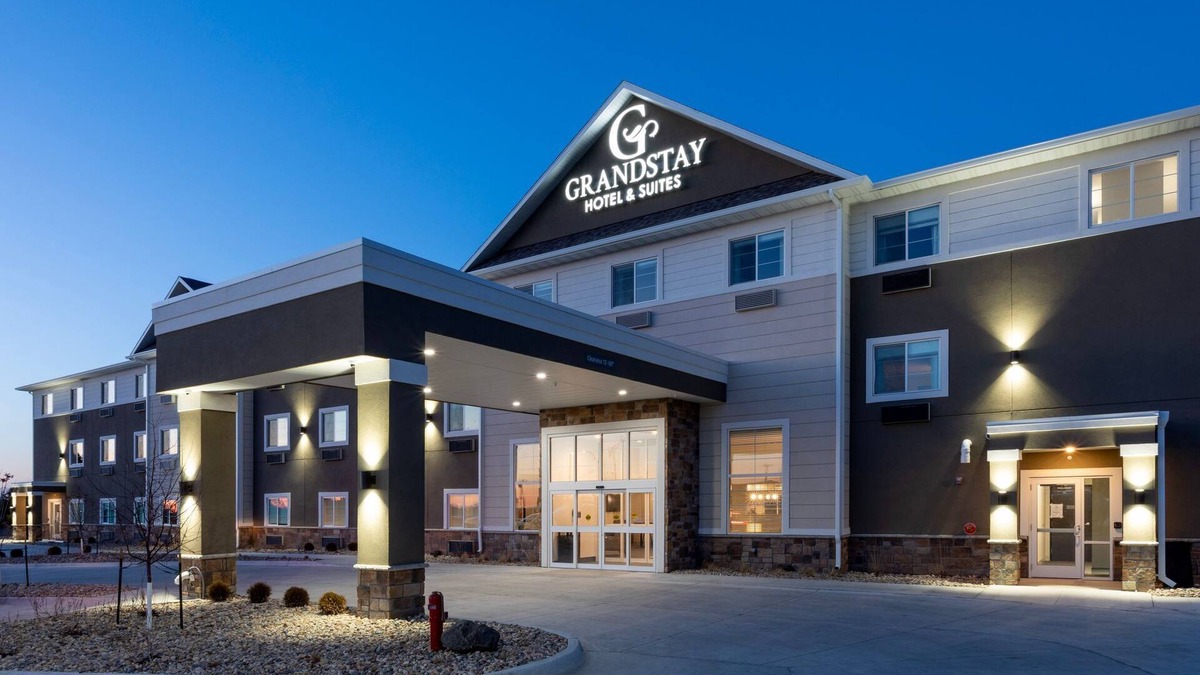 Algona Hotel | GrandStay Hotel & Suites Algona IA