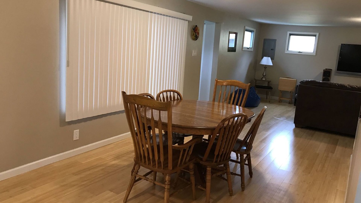 Lake Erie Beach House | Grandview Bay Lake House