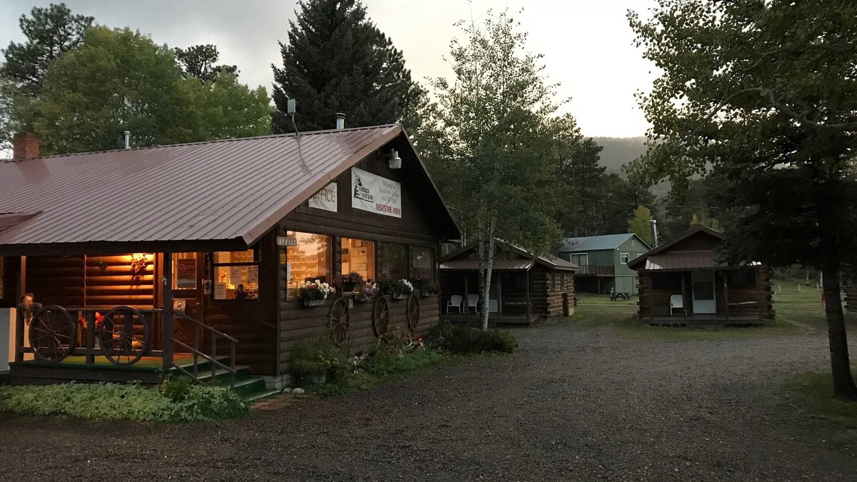 South Fork Cabin | Grandview Cabins & RV Resort