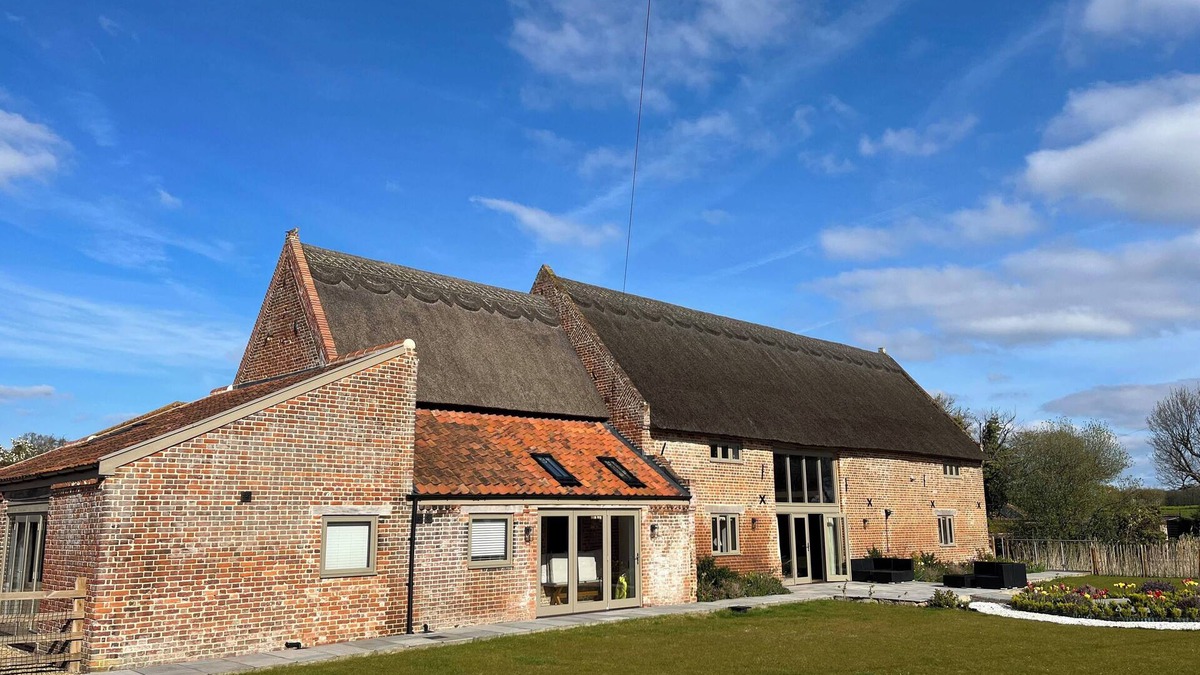 Filby House | Grange Farm Barn