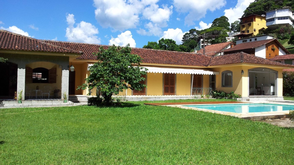 Teresopolis House | Granja Comary land FLAT WITHOUT stairs Gourmet area with barbecue 17 people
