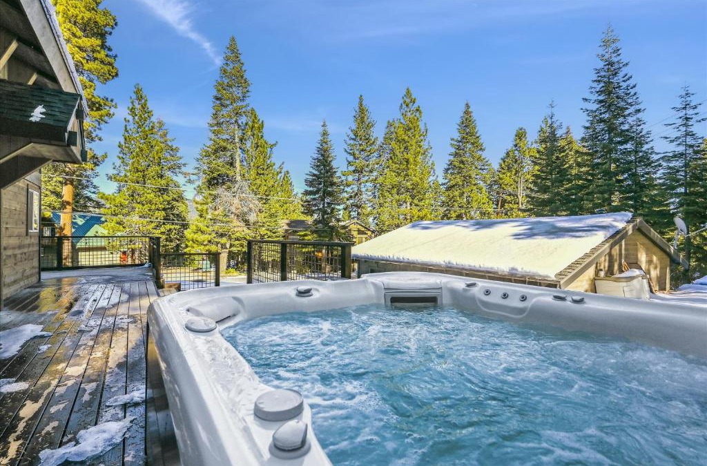 Comstock Acres House | Granlibakken Getaway- West Shore Retreat-Central Location-Hot Tub-Near Skiing